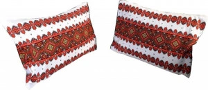 Set 2 perne decorative Casa Gino®, dimensiuni 70X50 cm, pentru living, bucatarie si dormitor, bumbac 100%, Motive traditionale si Rosu