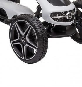 Kart-cu-pedale-pentru-copii-NOVOKIDS-Mercedes-Benz-Kart-PRO-Cu-claxon-si-melodii-Carena-Structura-metalica-Frana-de-mana-Functie-FreeWheel-Scaun-Ajustabil-Mers-cu-spatele-Alb_2