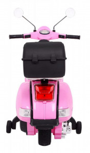 Motocicleta-Electrica-cu-Acumulator-Pentru-Copii-NOVOKIDS-Vespa-Premium-Retro-Scooter-Pornire-la-cheie-3-8-ani-Max-30-kg-Cu-Melodii-si-Lumini-LED-Portbagaj-Roti-ajutatoare-Roz_4