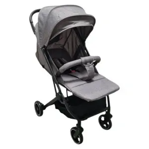 carucior compact Baby Care 311 albastru cu bara protectie si centura in 5 puncte