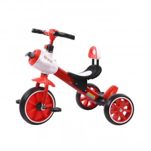 Tricicleta cu pedale NOVOKIDS™ Plane Trike, Cu melodii si lumini, Max 30 kg, Roti din spuma cauciucata, Cadru metalic, Model avion, Rosu