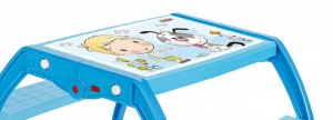 Masuta-copii-din-plastic-aditivat-cu-doua-bancute-Novokids-Study-Table-95X78X49-cm-Suprafata-lucioasa-Model-Baietel-cu-Catelus-Albastru_2