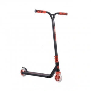 Trotineta Freestyle NOVOKIDS™ Xpose Stunter PRO, Maner 57 cm latime, Max 100 kg, Frana picior, Cadru si roti aluminiu, Diametru roata 110 mm, Rosu