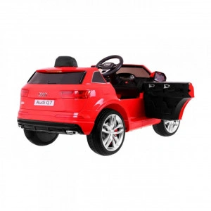 Masinuta-Electrica-cu-acumulator-pentru-copii-NOVOKIDS-AUDI-Q7-Roti-din-Cauciuc-EVA-Max-30-kg-Usi-cu-deschidere-Baterie12V-2-Viteze-Lungime-121-cm-2-motoare-390-W-Rosu_3