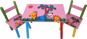 Masuta-copii-din-MDF-cu-doua-scaune-Novokids-My-first-table-dimensiuni-59X39X40-Suprafata-lucioasa-Roz-cu-Animalute