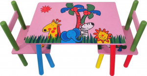 Masuta-copii-din-MDF-cu-doua-scaune-Novokids-My-first-table-dimensiuni-59X39X40-Suprafata-lucioasa-Roz-cu-Animalute_1