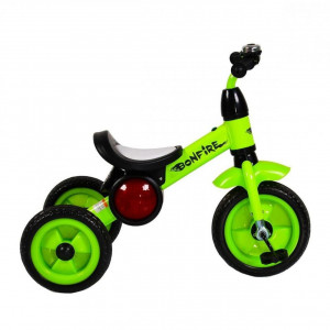 Tricicleta-cu-pedale-NOVOKIDS-Bonphire-cu-melodii-si-lumini-max-20-kg-roti-din-spuma-cauciucata-cadru-metalic-dimensiuni-68X45X47-cm-Verde