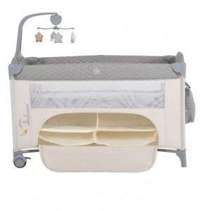 Patut-pliant-transformabil-in-tarc-copii-NOVOKIDS-Indiana-NEST-62X125-cm-2-Niveluri-Jucarie-Carusel-muzical-Fermoar-acces-lateral-Geanta-bebe-Gri