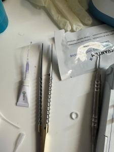 Cuantum Light Curing Oral Adhesive, 10 x 1gr. – Adeziv tisular fotopolimerizabil pentru chirurgie orală și stomatologie - CUANTUM Medical - Img 5