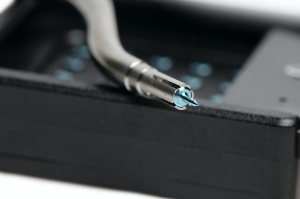 Instrument ANGULAT pentru aplicarea pinilor din titan – Tac Driver - Img 3