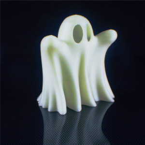 Fluorescent white ghost statuette - Img 3