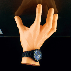 The Thing, the annoying hand from The Addams Family movie - Img 3