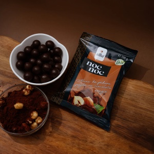Noc Noc - Alune De Pădure Prăjite Cu Ciocolată Neagră, 100g, Ecologic - Img 2