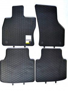 Covorase cauciuc Skoda Superb III 2015-2023