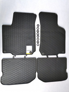 Covorase cauciuc VW Golf 4 hcb/kombi,Bora sed/kombi, 97-2006 Octavia196-2010 , New Beetle 98-2010Seat Leon 1 99-2005
