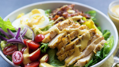 Salata de pui cu mustar si miere