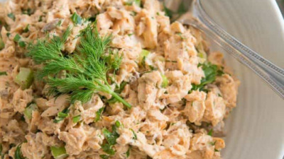 Salata de somon
