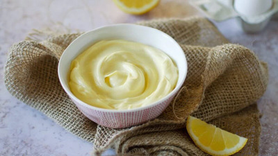 Reteta de post: maioneza vegetala din doua ingrediente!