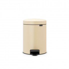 Coș de gunoi cu pedală Brabantia NewIcon 5L, Almond 649005
