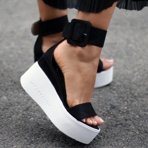 Sandale Glossy black