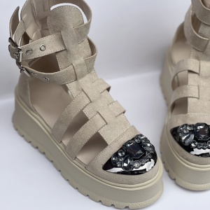 Ghete Rome Bej accesoriul gri-fumuriu