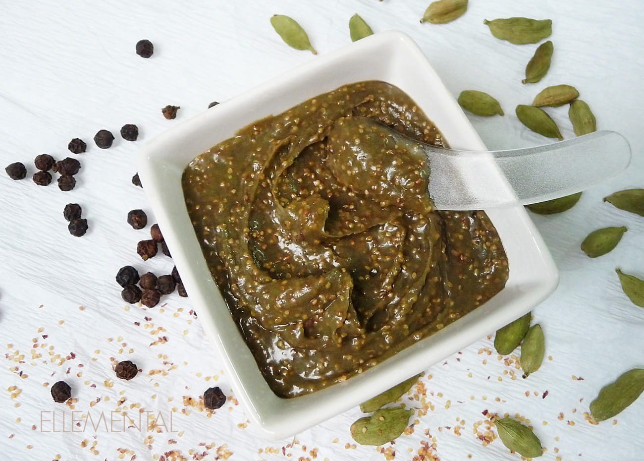 Creamy Scrub for suppleness