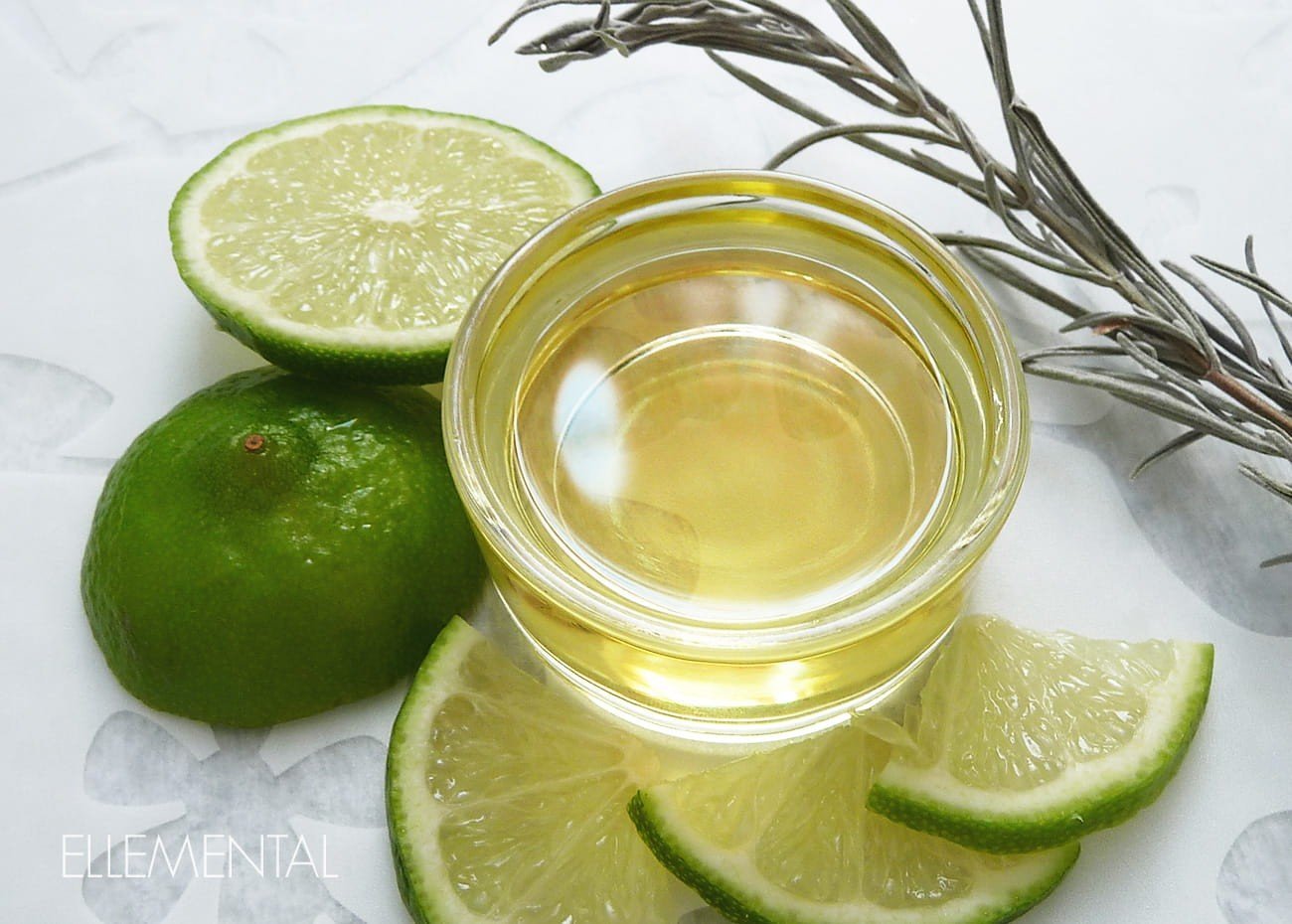Huile fortifiante pour les ongles et les cuticules