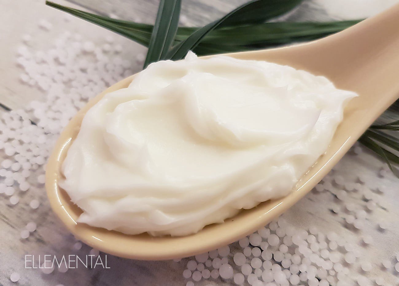 Crème ultra-émolliente pour les pieds à l'urée