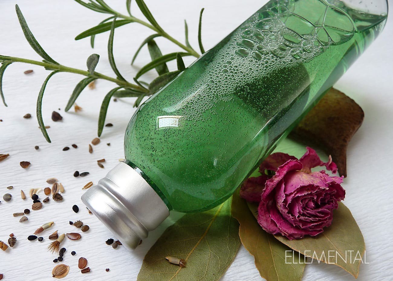 Shampooing antipelliculaire
