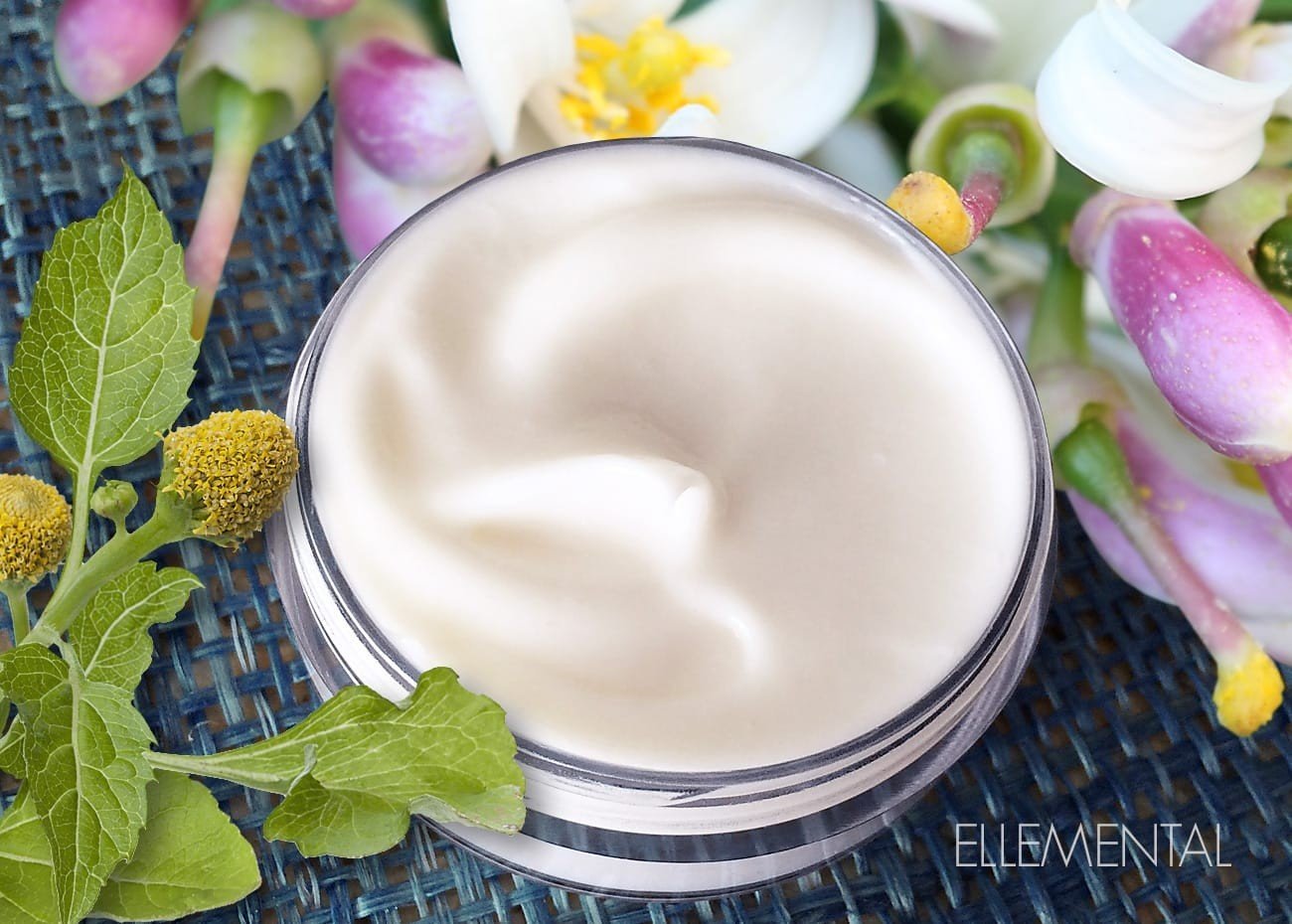 Crème contour des yeux, premières rides