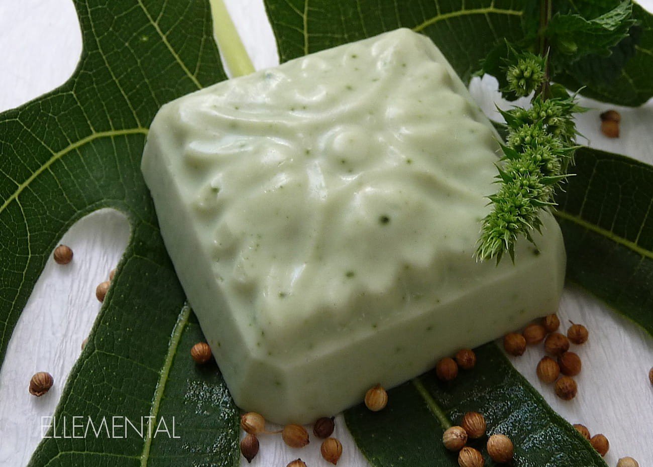 Sapone al vetiver e spirulina