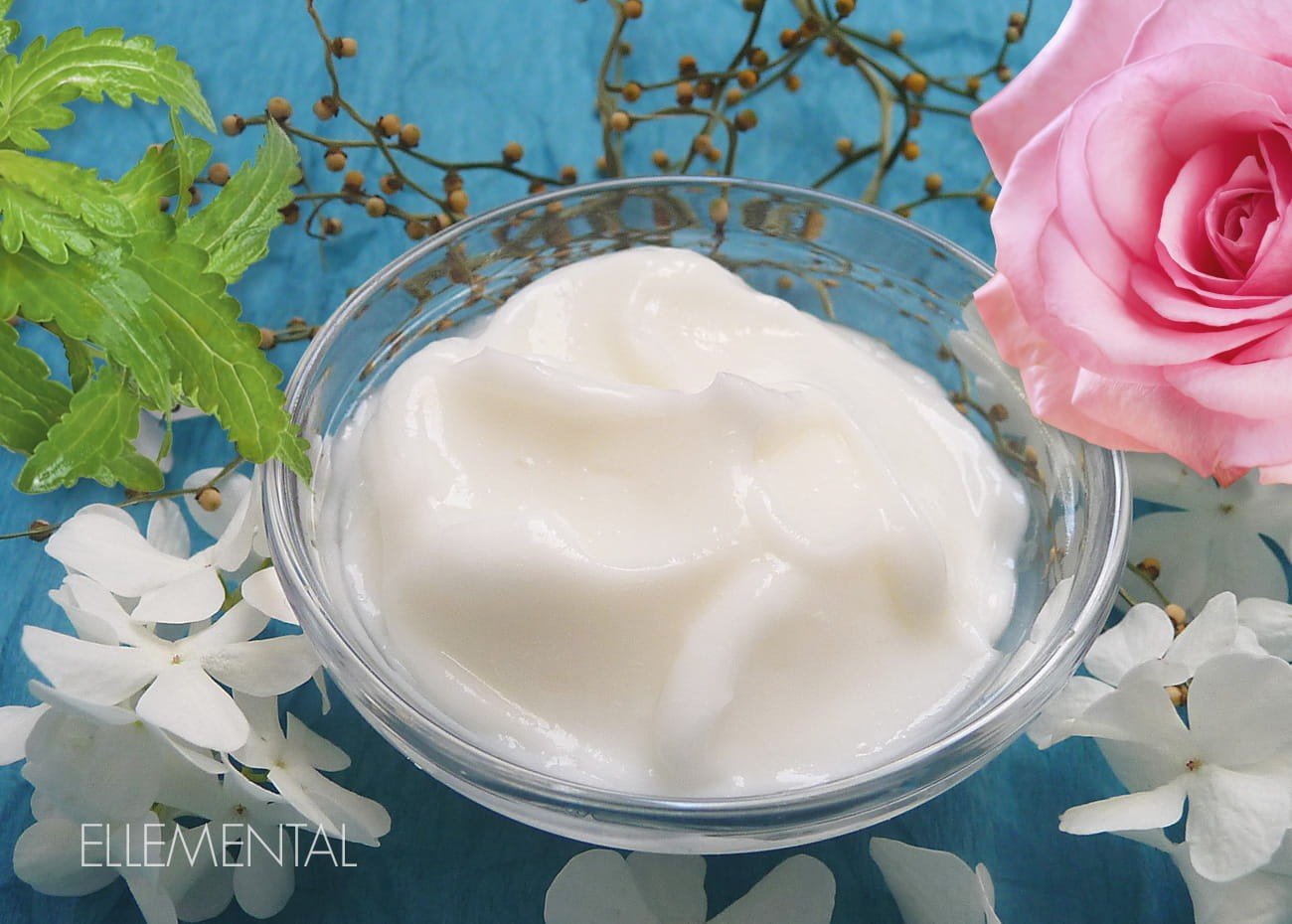 Moisturising hand cream