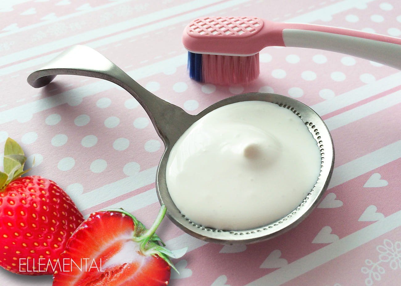 Children's toothpaste with Aloe and Strawberry