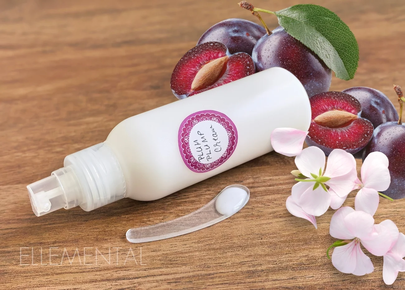 Krem nawilżający Plum Plump