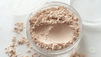 Porcelain Mattifying Powder