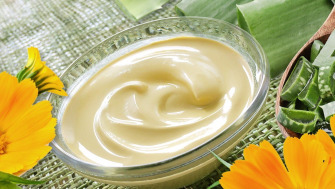 Crème protectrice et réparatrice, érythème fessier