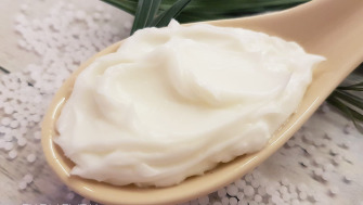 Crème ultra-émolliente pour les pieds à l'urée