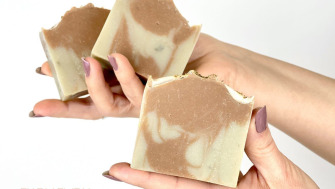 Savon au basilic et au pamplemousse