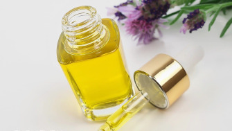 Sérum antioxydant et lissant au bakuchiol