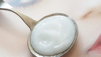 Exfoliating oil-gel