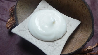Self-tanning cream for skin and body
