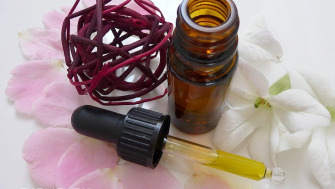 Oleiste serum do masażu twarzy