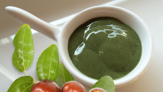 Mascarilla limpiadora y rejuvenecedora con azufaifo y vitamina C