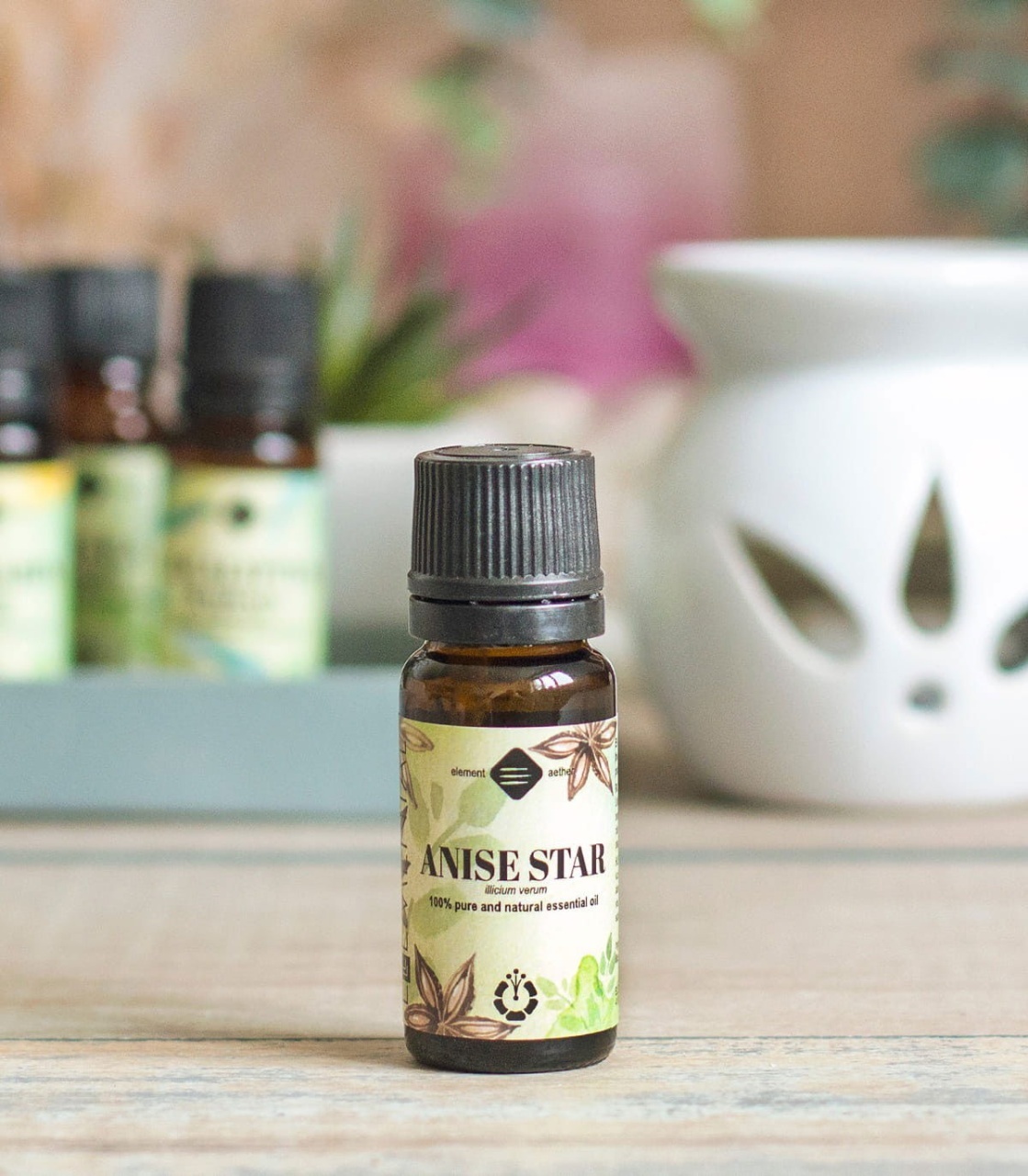 Star anise essential oil, 100% pure therapeutic grade