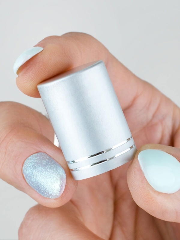 Tappo argento opaco per mini flaconi roll-on da 10 ml