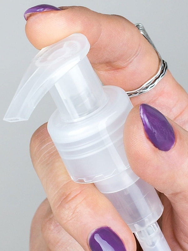 Distributeur à pompe translucide 24/410