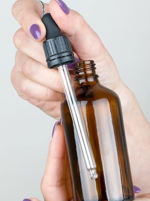 Glass dropper Black for 100 ml DIN18 bottles - Img 3