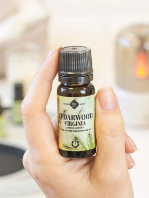 Cedarwood Virginia essential oil - Img 4