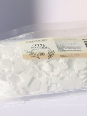 Cetyl alcohol - Img 3