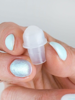 Sfera in plastica per mini flaconi roll-on - Img 1